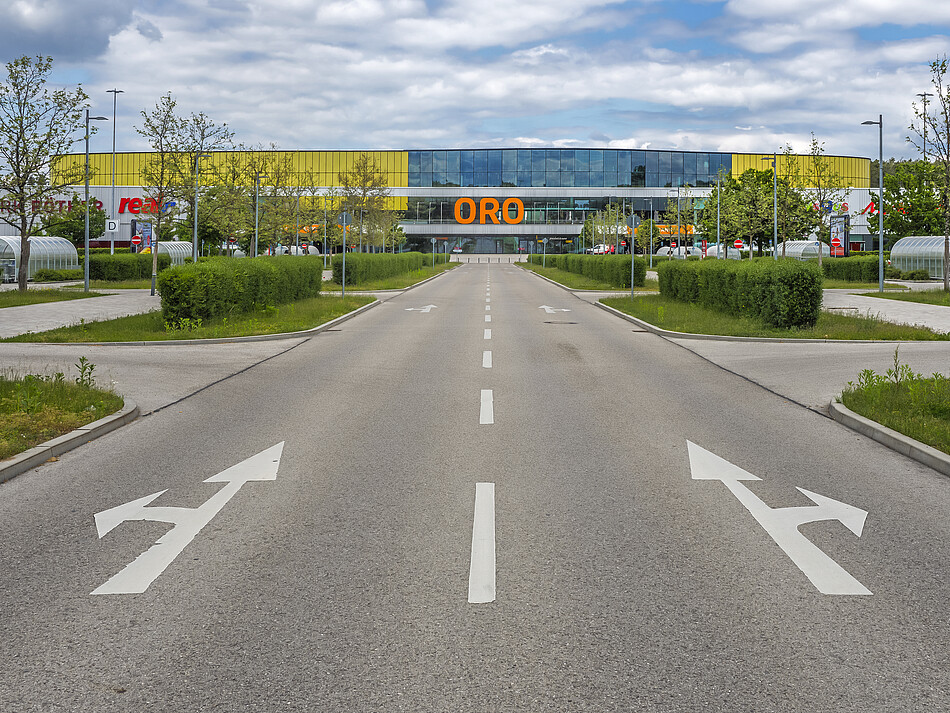 Shopping mall ORO ORO Shopping Mall