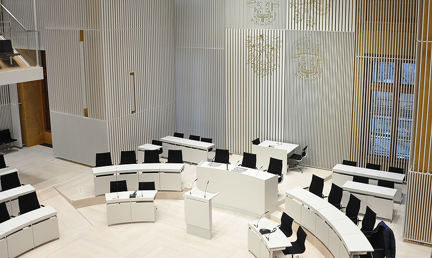 Der neue Plenarsaal im einstigen Goldenen Saal im Schlossgartenflügel.